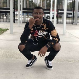 Meet your Posher, Amir